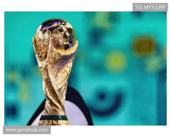 卡塔尔世界杯用球图片全景欣赏与视觉效果分析